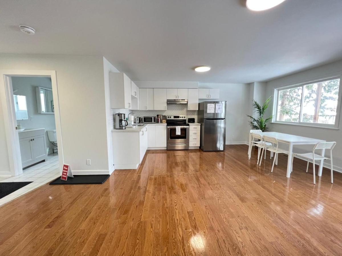 Letitia Heights !B Spacious And Quiet Private Bedroom With Shared Bathroom バリー エクステリア 写真